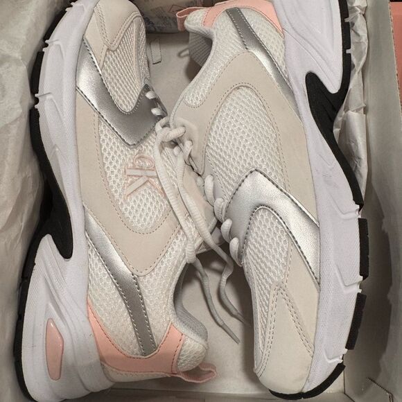 CK Women's Lahne Sneaker - Picture 3 of 5